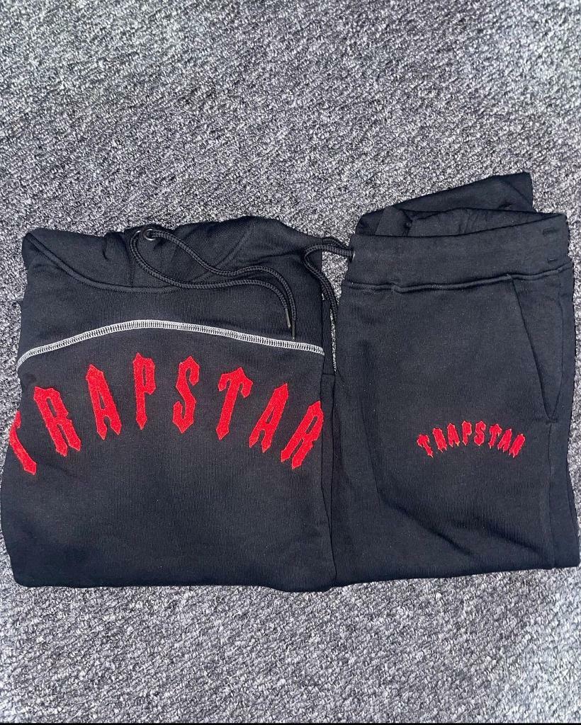 trapstar red tracksuit